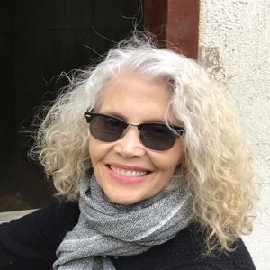 Meet your Posher, Ellen